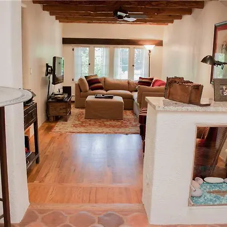 Historic Garden Retreat Four-bedroom Holiday home Santa Fe