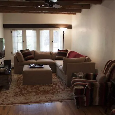 Historic Garden Retreat Four-bedroom