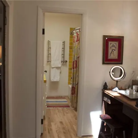 Historic Garden Retreat Four-bedroom * Santa Fe