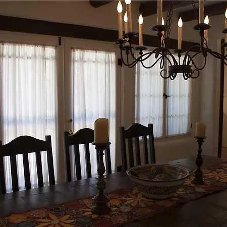 Historic Garden Retreat Four-bedroom