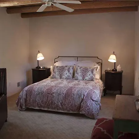 Holiday home Historic Garden Retreat Four-bedroom Santa Fe